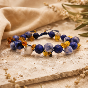Pulsera de Sodalita, Lapislázuli y Ámbar – Claridad y Armonía